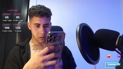 Snapshot of daiki_kt chatting on 02-15-25, 02:26 Daiki kt online show from 02-15-25, 02:26