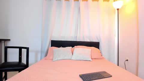 Daila Smith  online show from 02-25-25, 03:49