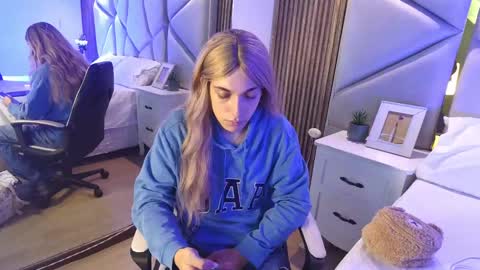 Snapshot of daimondti chatting on 09-11-25, 11:43 DaimonTi online show from 09-11-25, 11:43