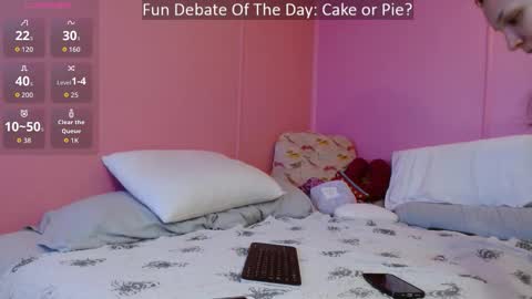 Snapshot of dainty_heart chatting on 05-28-26, 05:49 online show from 05-28-26, 05:49
