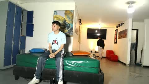 Snapshot of daiquirie chatting on 04-26-26, 01:31 daiquirie online show from 04-26-26, 01:31