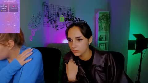 Snapshot of daisy_candy chatting on 10-01-25, 07:20 Little Di online show from 10-01-25, 07:20