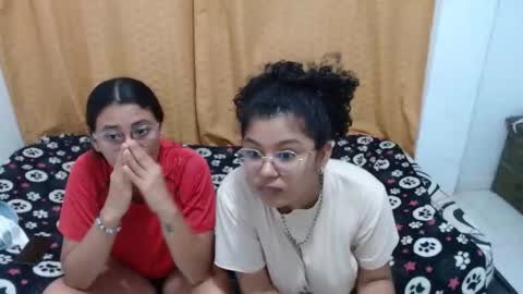 Daisy hot x online show from 10-21-25, 12:00