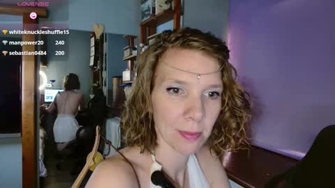 daisy_lovely online show from 11-19-25, 04:23