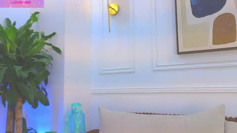 Daisy Price online show from 05-04-26, 10:33