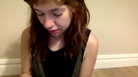 Snapshot of daisybaby699 chatting on 10-07-25, 08:55 DaisyB3 online show from 10-07-25, 08:55