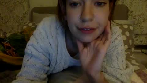 Snapshot of daisybaby699 chatting on 10-17-25, 10:23 DaisyB3 online show from 10-17-25, 10:23