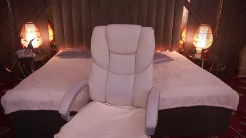 daisydelight_ online show from 01-18-25, 03:09