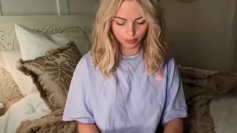 Daisy Dreams online show from 02-15-26, 10:50