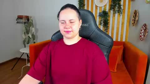 Snapshot of daisyharts chatting on 07-19-26, 05:33 DaisyHarts online show from 07-19-26, 05:33