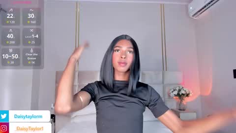 Daisy online show from 11-14-25, 12:15