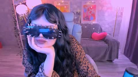 Daisy online show from 03-02-26, 03:41