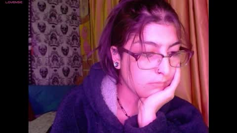    --  -- help me reach 100 hands up  online show from 11-07-25, 02:55