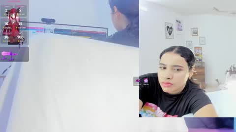 daki_ume_ online show from 10-31-25, 02:45