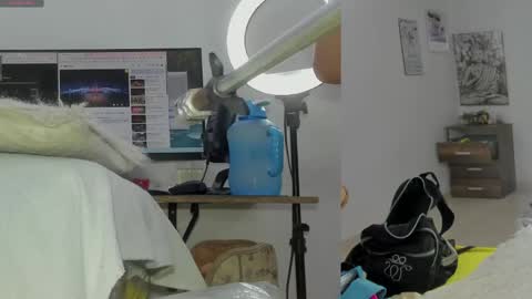 Snapshot of daki_ume_ chatting on 06-06-26, 02:38 daki_ume_ online show from 06-06-26, 02:38