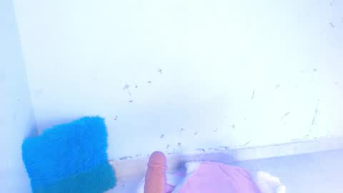 VALENTINA  online show from 09-30-25, 08:08