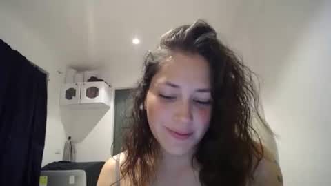 IG  dakotasofiaa online show from 01-15-26, 04:50