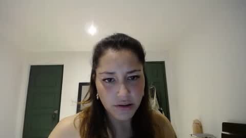 IG  dakotasofiaa online show from 03-28-26, 02:11