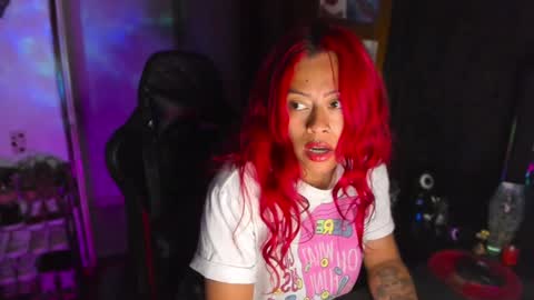 Snapshot of dakota_crab chatting on 01-08-25, 12:06 Dakota Crab online show from 01-08-25, 12:06