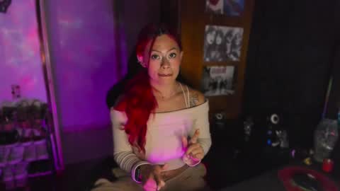 Snapshot of dakota_crab chatting on 01-10-25, 12:49 Dakota Crab online show from 01-10-25, 12:49