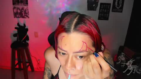 Snapshot of dakota_crab chatting on 10-22-25, 10:09 Dakota Crab online show from 10-22-25, 10:09