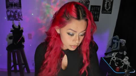 Snapshot of dakota_crab chatting on 04-26-26, 10:07 Dakota Crab online show from 04-26-26, 10:07