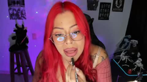 Snapshot of dakota_crab chatting on 05-10-26, 10:48 Dakota Crab online show from 05-10-26, 10:48