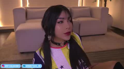 Snapshot of dakota_leex chatting on 07-08-26, 12:48 dako online show from 07-08-26, 12:48