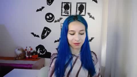 Maca online show from 10-28-25, 02:20