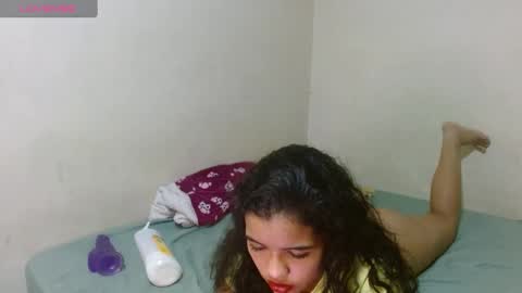 Dakota And Bellamy online show from 01-12-25, 10:43