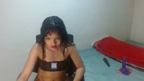 Dakota And Bellamy online show from 02-08-25, 11:45