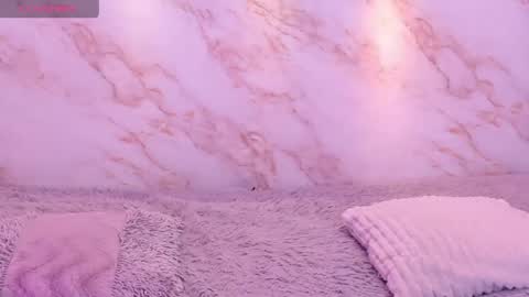 Dakota Ferreti online show from 04-11-26, 08:35