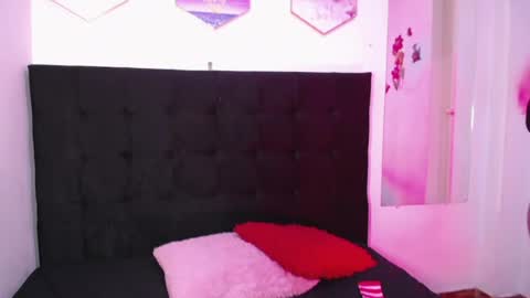 Daakota  online show from 03-30-26, 12:28