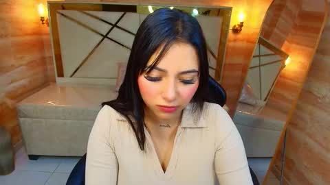 Dakotha  online show from 12-14-25, 03:12