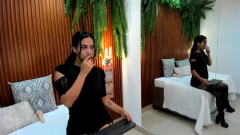 Snapshot of dakotta_rose_ chatting on 02-10-26, 01:59 Dakotta online show from 02-10-26, 01:59