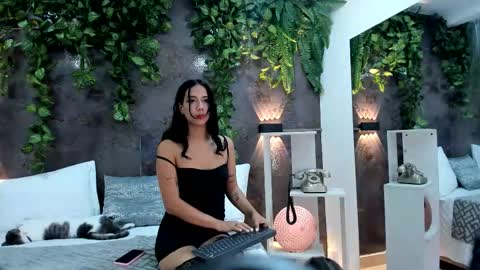 Snapshot of dakotta_rose_ chatting on 02-19-26, 10:39 Dakotta online show from 02-19-26, 10:39