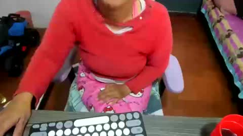 daleska_delicious1 online show from 10-18-25, 03:57