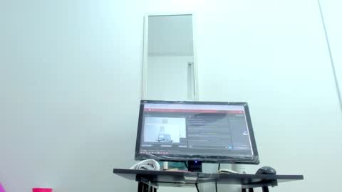  Ren  online show from 02-19-25, 06:33