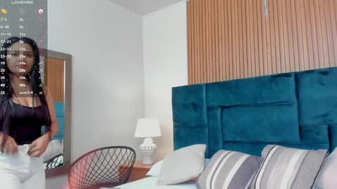 Violeta online show from 05-30-26, 12:24