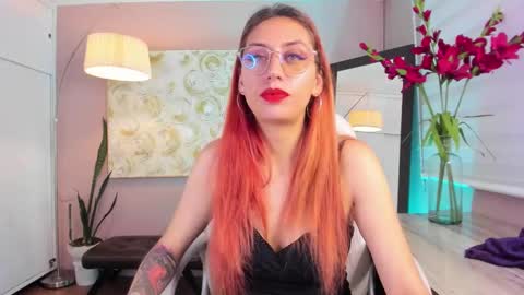 Snapshot of dalia_garrett chatting on 01-08-25, 07:24 Dalia online show from 01-08-25, 07:24