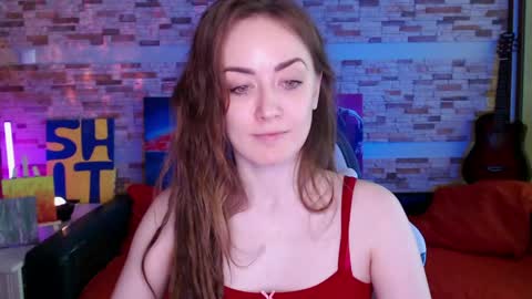Snapshot of dalia_peach chatting on 05-24-26, 10:42 Dalia online show from 05-24-26, 10:42