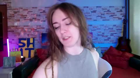 Snapshot of dalia_peach chatting on 05-25-26, 11:05 Dalia online show from 05-25-26, 11:05