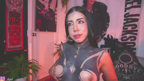 dalia_vorhees online show from 04-14-26, 01:22