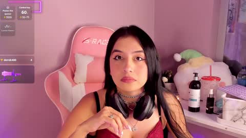 Snapshot of daliajohnson_ chatting on 01-19-25, 02:25 leila williams online show from 01-19-25, 02:25