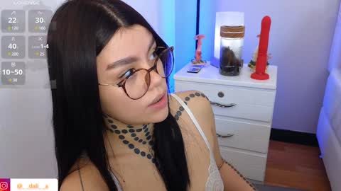 Dalia online show from 12-24-24, 03:37