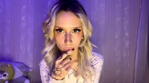 dallaspember online show from 12-15-25, 02:10