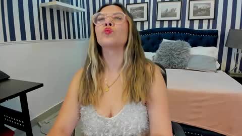 Dallulah boobs online show from 04-01-26, 03:18