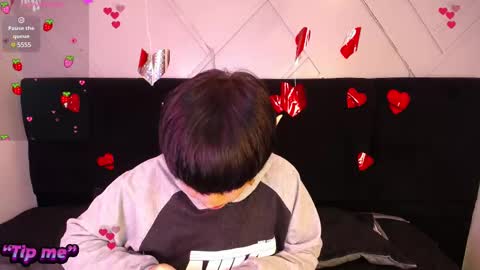 Snapshot of dalmonn_lennoxx chatting on 02-13-25, 10:00 dalmonn lennoxx online show from 02-13-25, 10:00