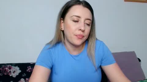 Snapshot of dalyana22 chatting on 04-24-26, 08:55 Maria online show from 04-24-26, 08:55