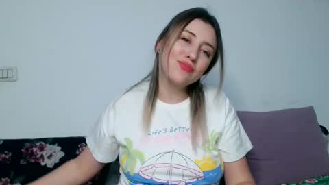 Snapshot of dalyana22 chatting on 04-26-26, 09:12 Maria online show from 04-26-26, 09:12
